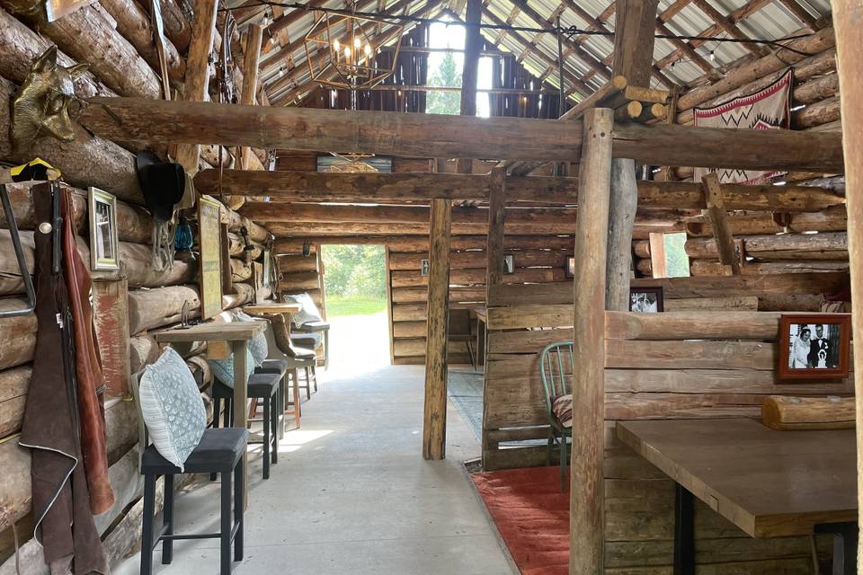 Bar Barn