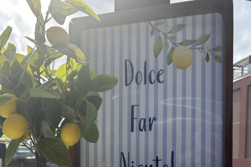 Amalfi Coast Theme