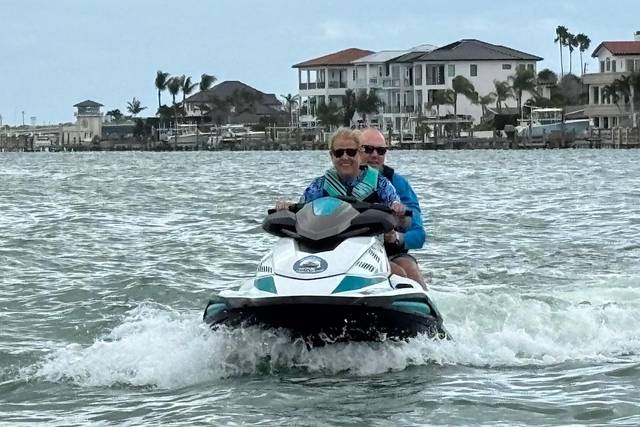 Couple cruising on tour