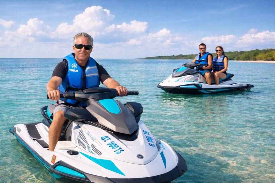 Private exclusive jet ski tour