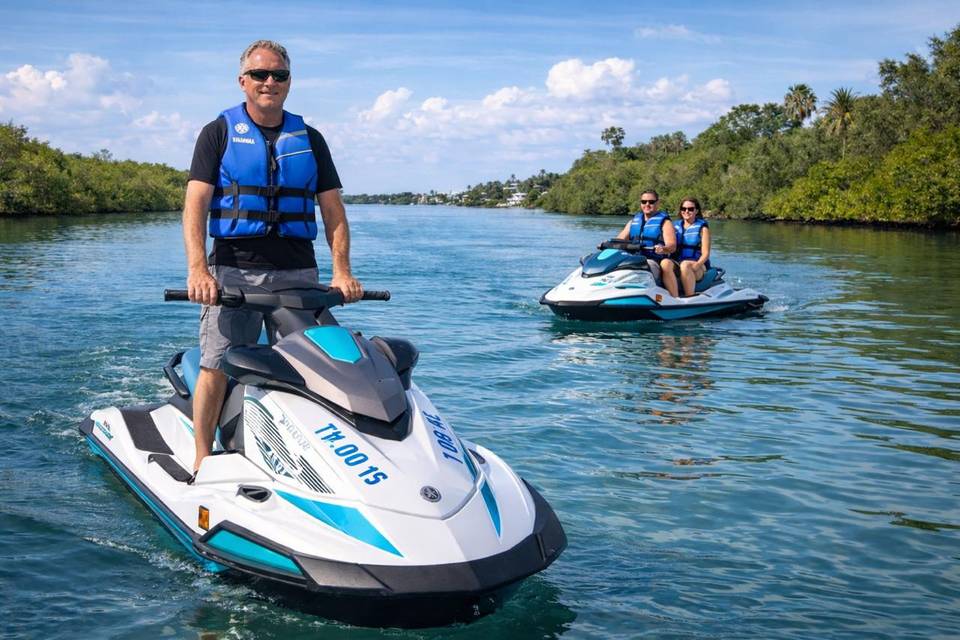 Licensed tour guide with guest