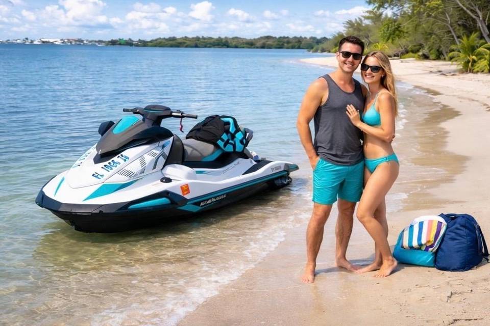 Happy couple at Shell Key