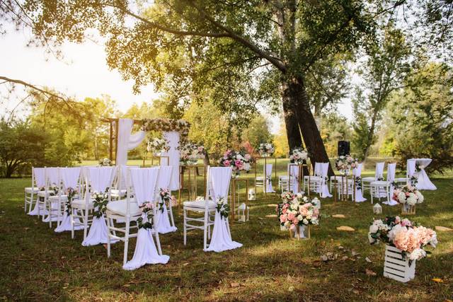 Outdoor ceremony