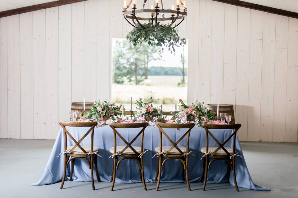 Rustic wedding table