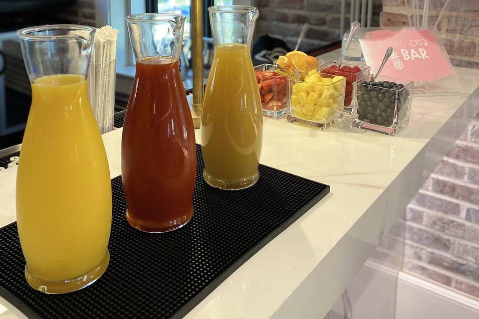 Build-Your-Own-Mimosa Bar
