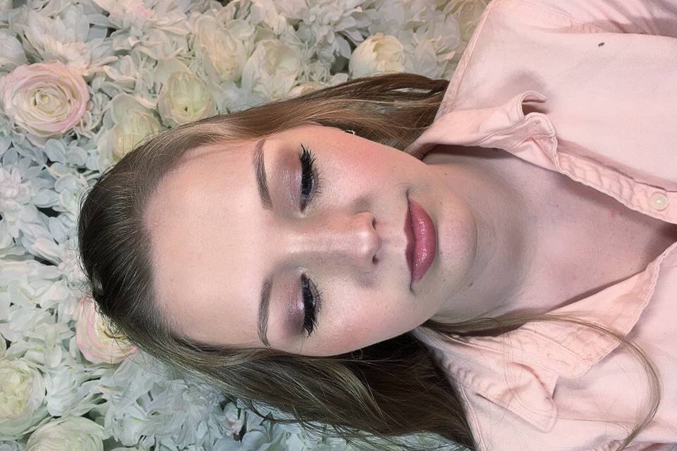 Stefanie Halt Beauty