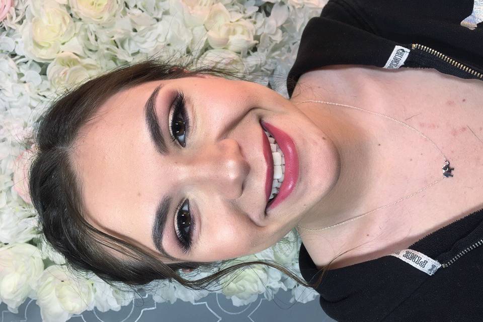 Stefanie Halt Beauty