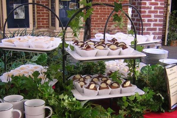The Brownstone Cafe & Catering