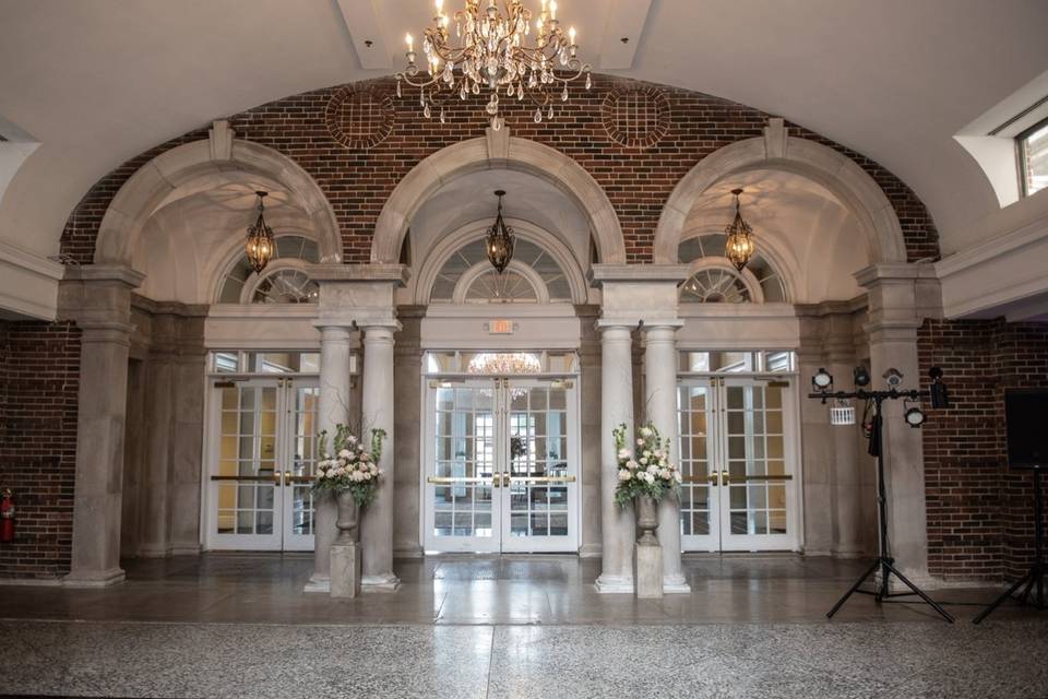 Destination Wedding: Detroit