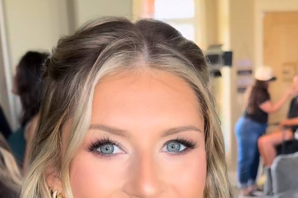 Your Bridal Stylist
