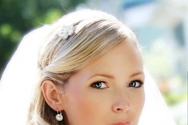 Bridal hair and makeup