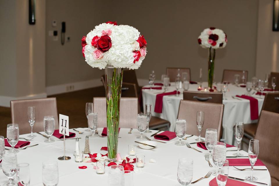 Reception table setup