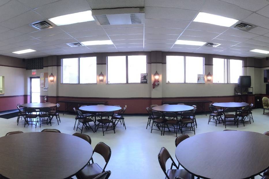 Dormont-Whitehall dining area