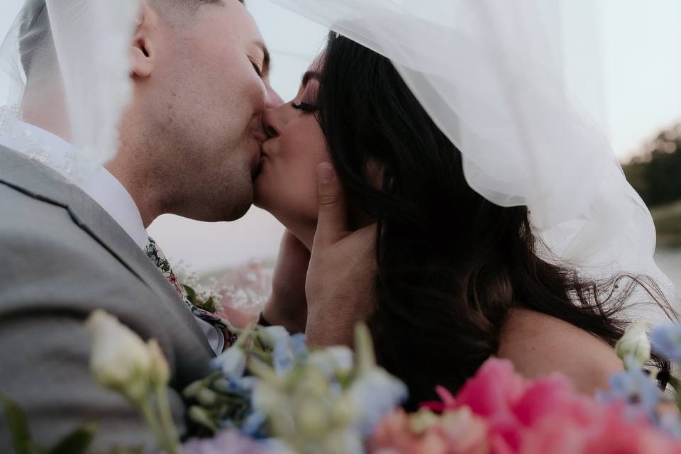 Veil Pictures are a must!