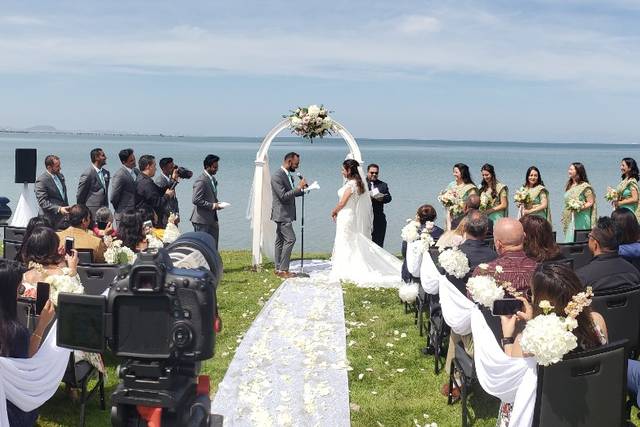 Wooley Park ceremony