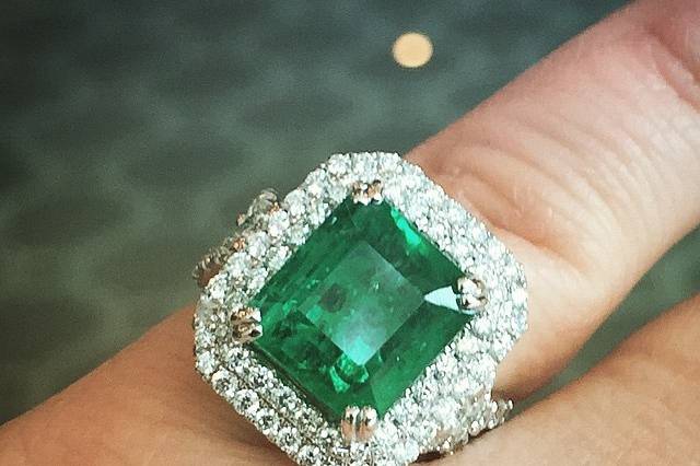 Stunning emerald ring with micro-pave!