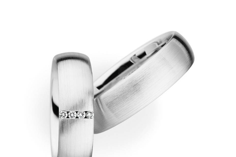 Couples wedding bands in platinum