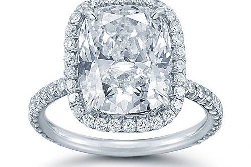 The Cushion Cut InLove SettingThis is our platinum micro pave InLove setting featuring a 6 carat cushion cut diamond. This setting is available in stone sizes 0.75 carats and up.