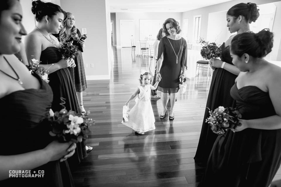 Courage & Co Photography