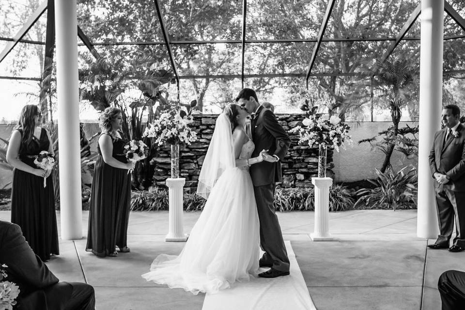 Courage & Co Photography