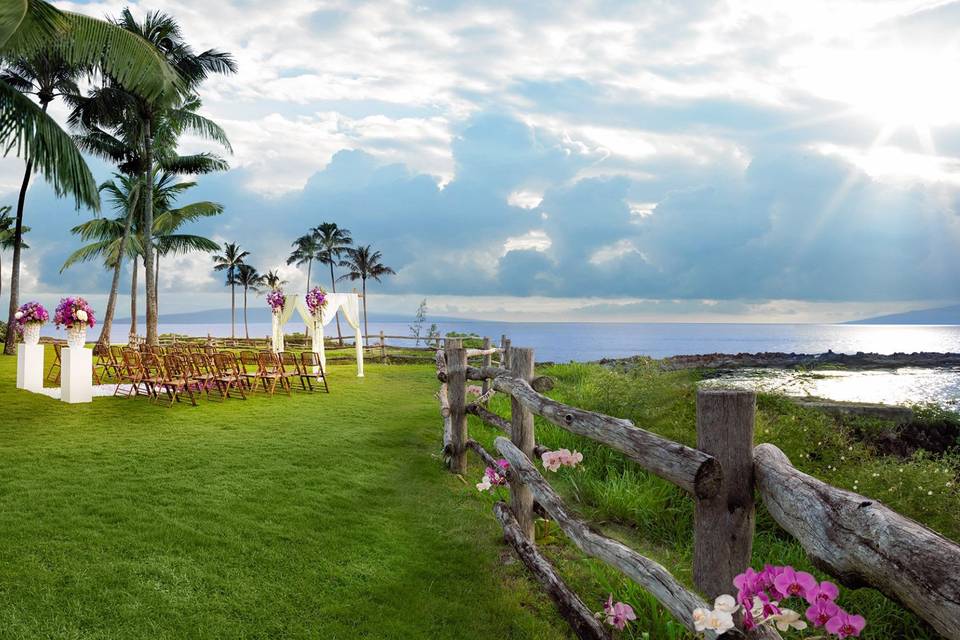 Namalu Lawn - Ceremony