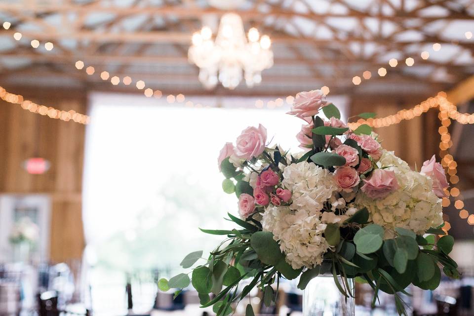 Bluegrass Wedding Barn