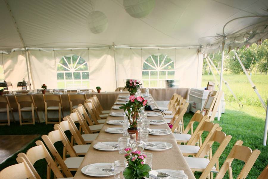 Long table setting