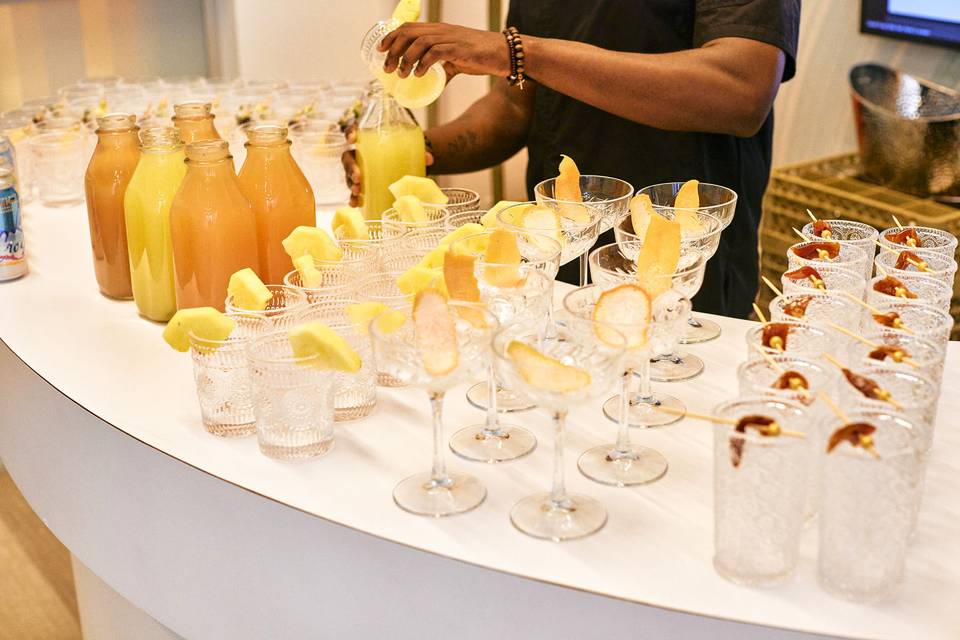 Bar catering services