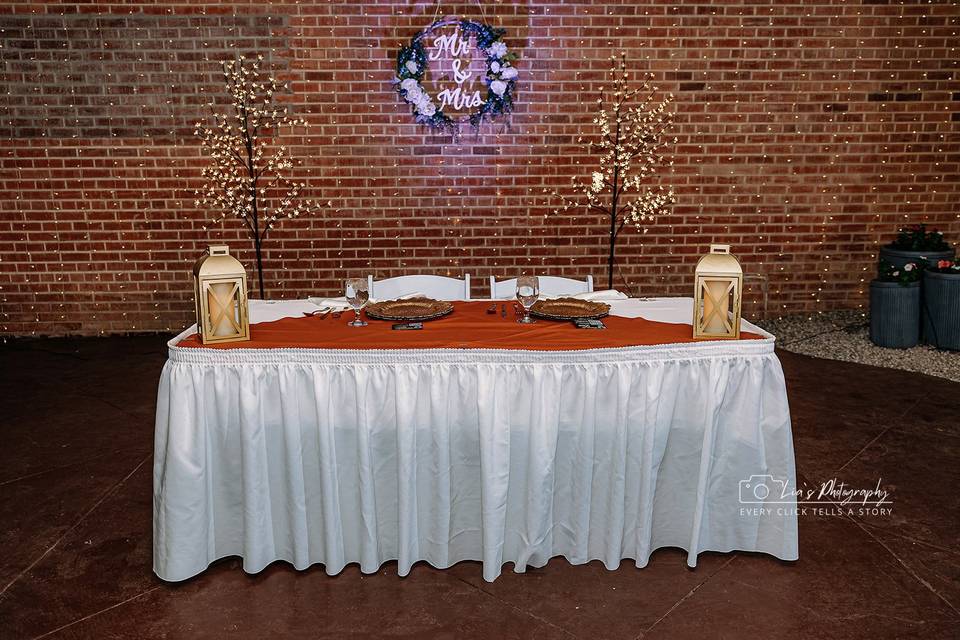 Head Table