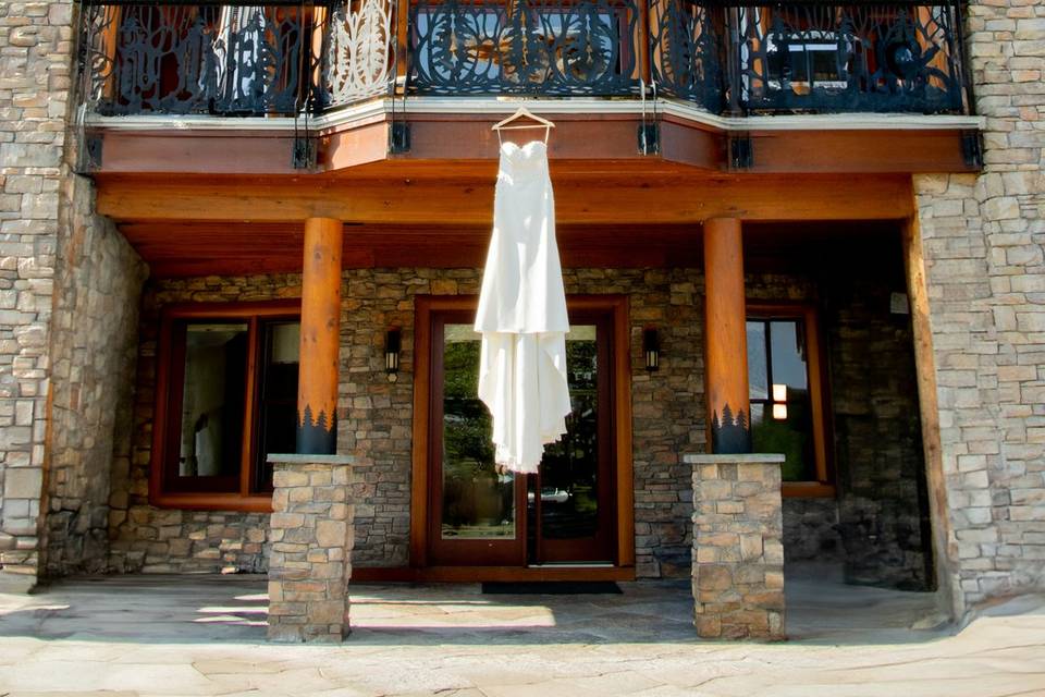 Dress Detail: Hinkley