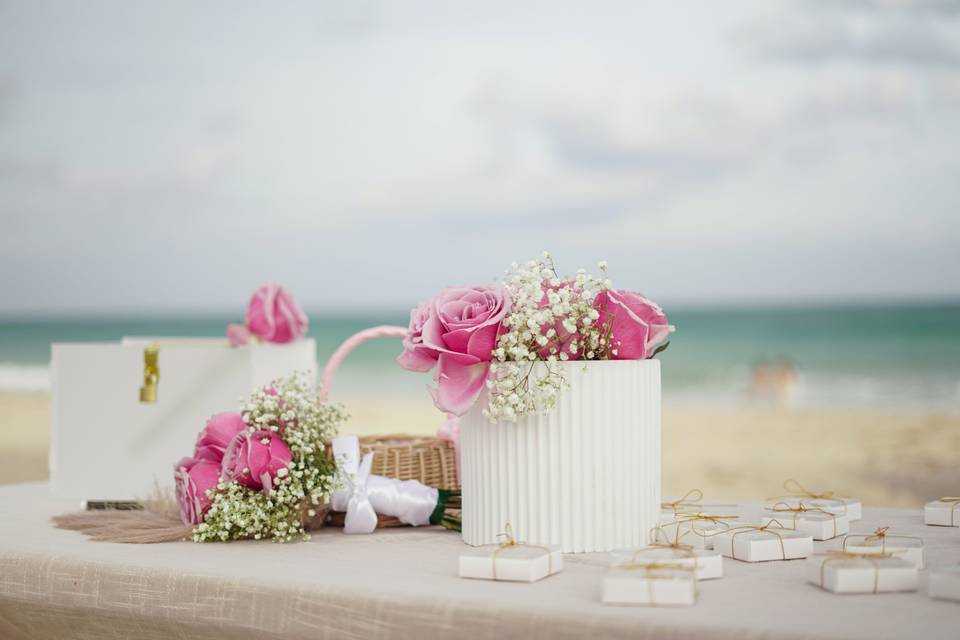 Intimate and romantic wedding