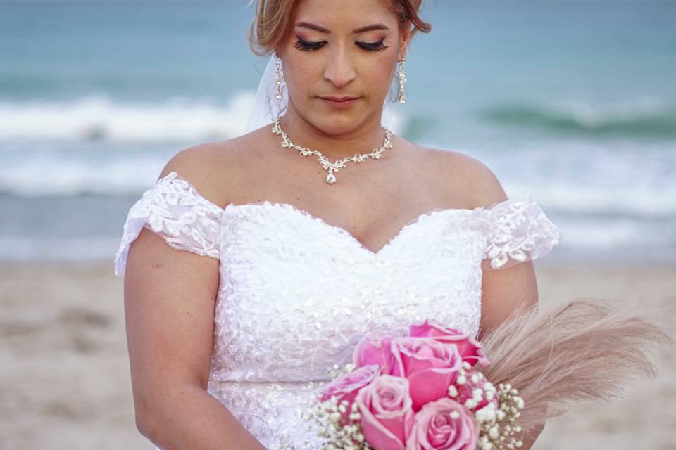 Intimate and romantic wedding