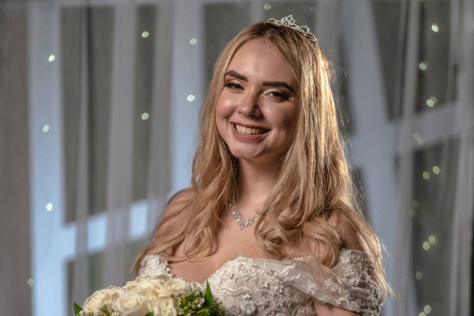 Intimate and romantic wedding