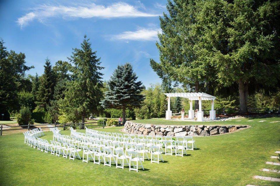 Outdoor ceremony setup