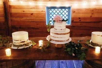 Cake table set up