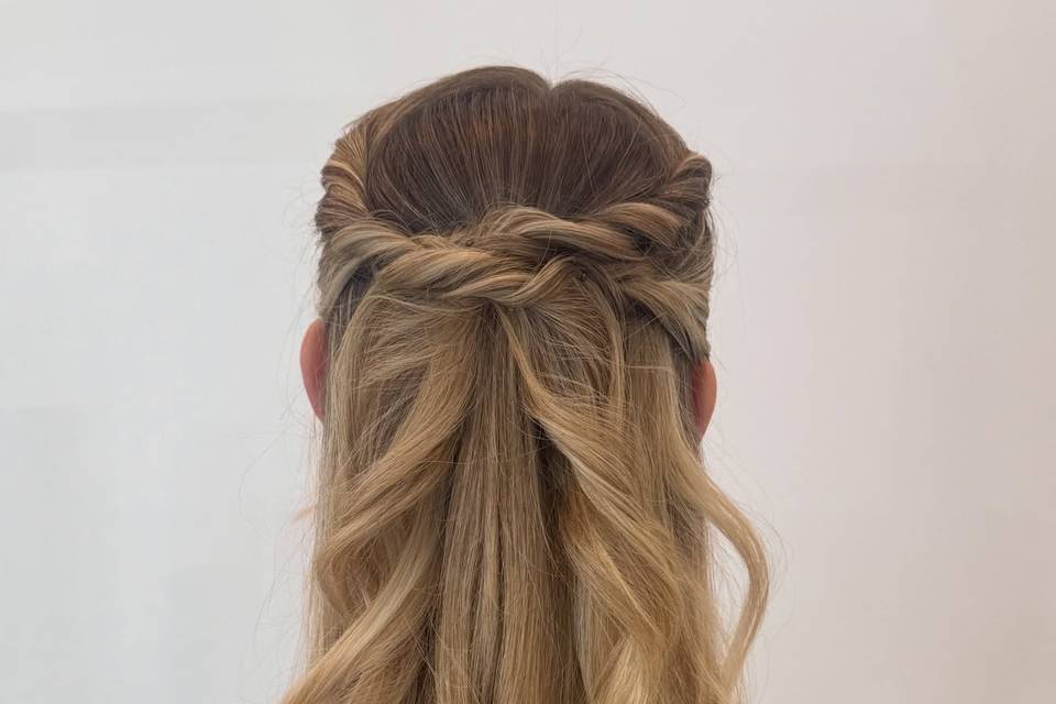 Andrew Stefanou Salon and Spa