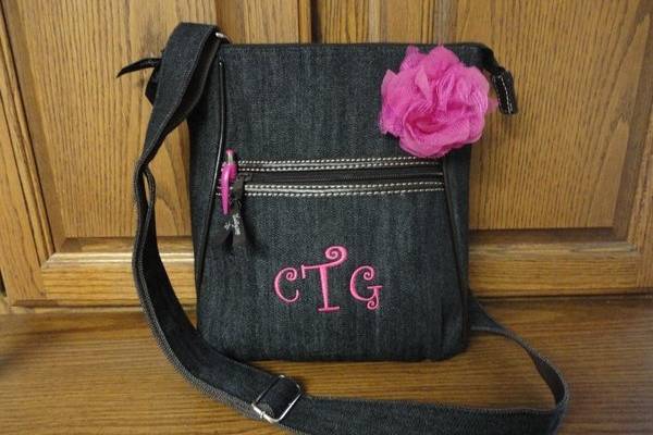 Our Organizing Shoulder Bag Ltd. is - Thirty-One Gifts