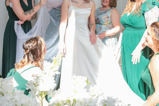 Helping the bride