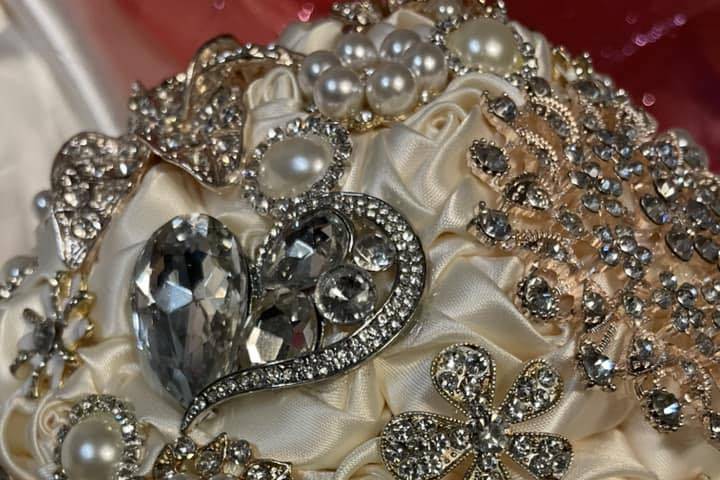 Glamour Imports Boutique 360