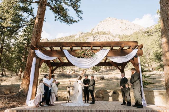 Sarah + Jonathan | Estes Park