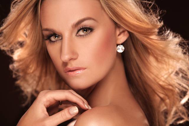 Monica Cook Make Up Artistry