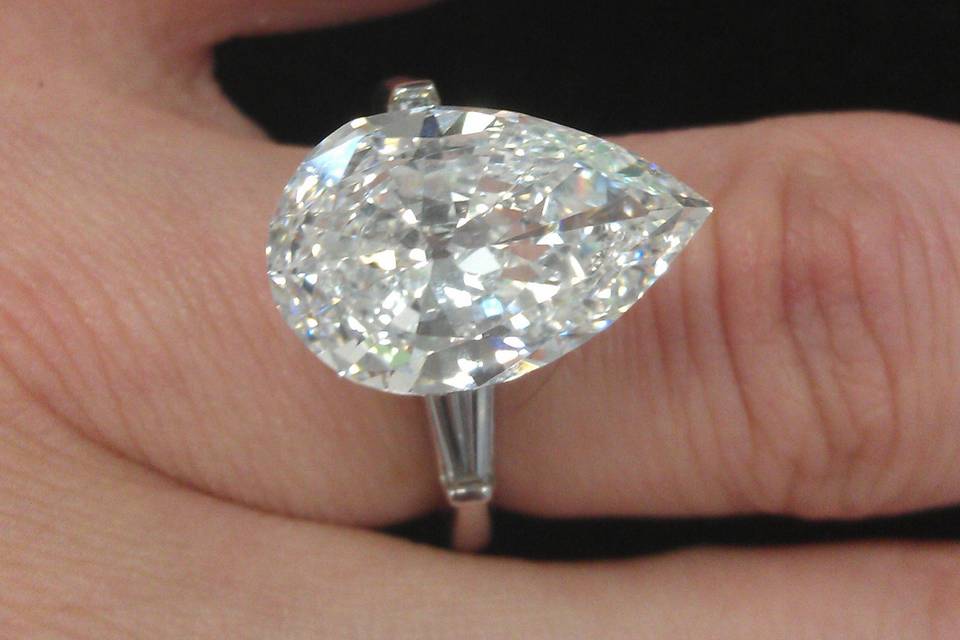 Large pear cut diamond