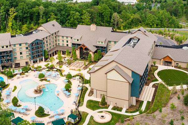 Dollywood's HeartSong Lodge and Resort