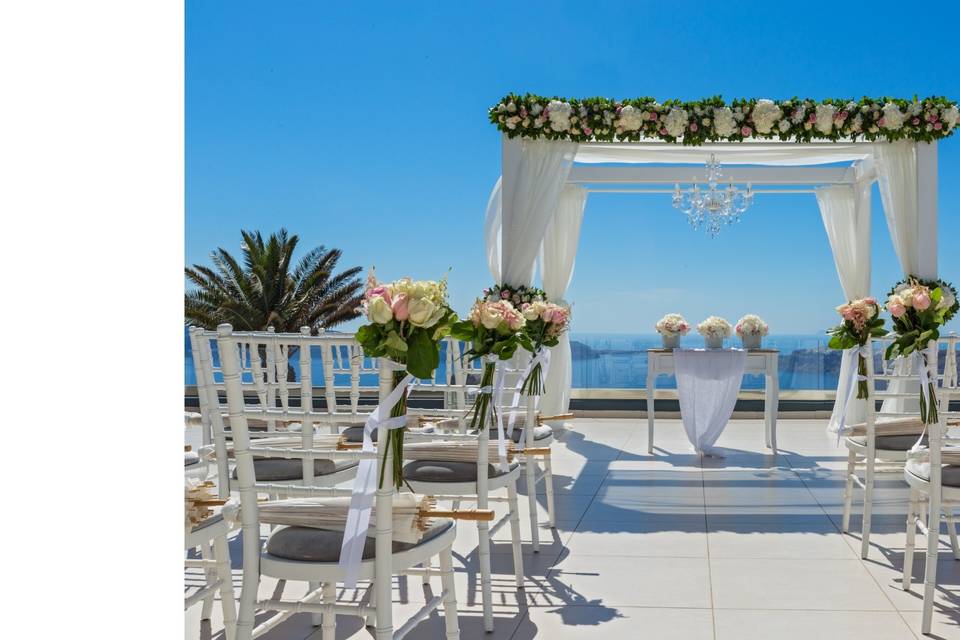 Divine Destination Weddings & Honeymoons