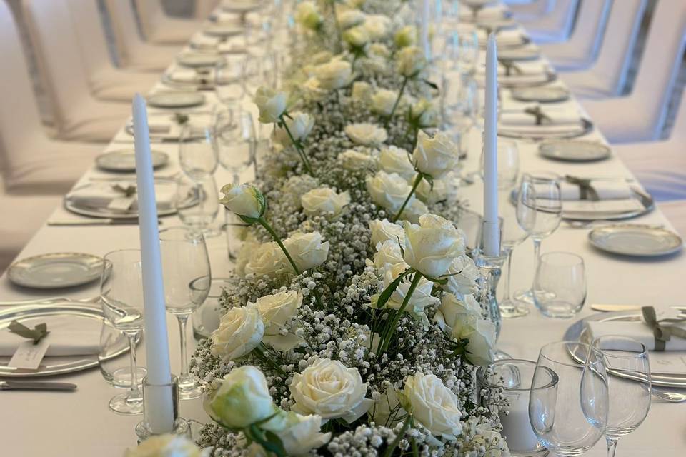 Table runner with candles