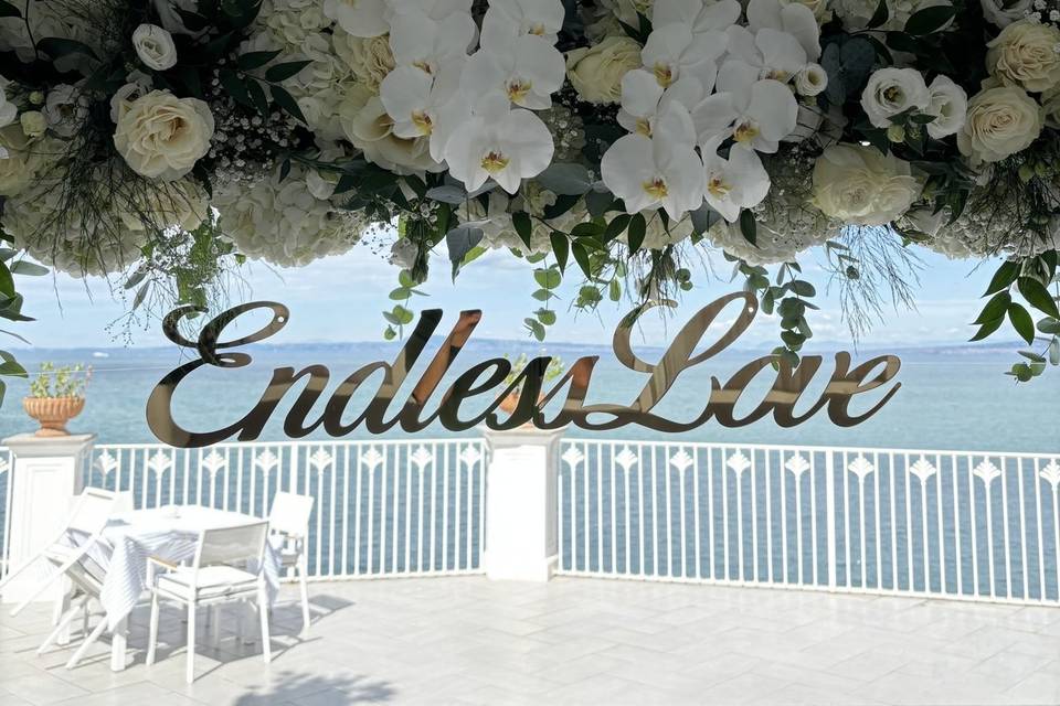 Flower arch