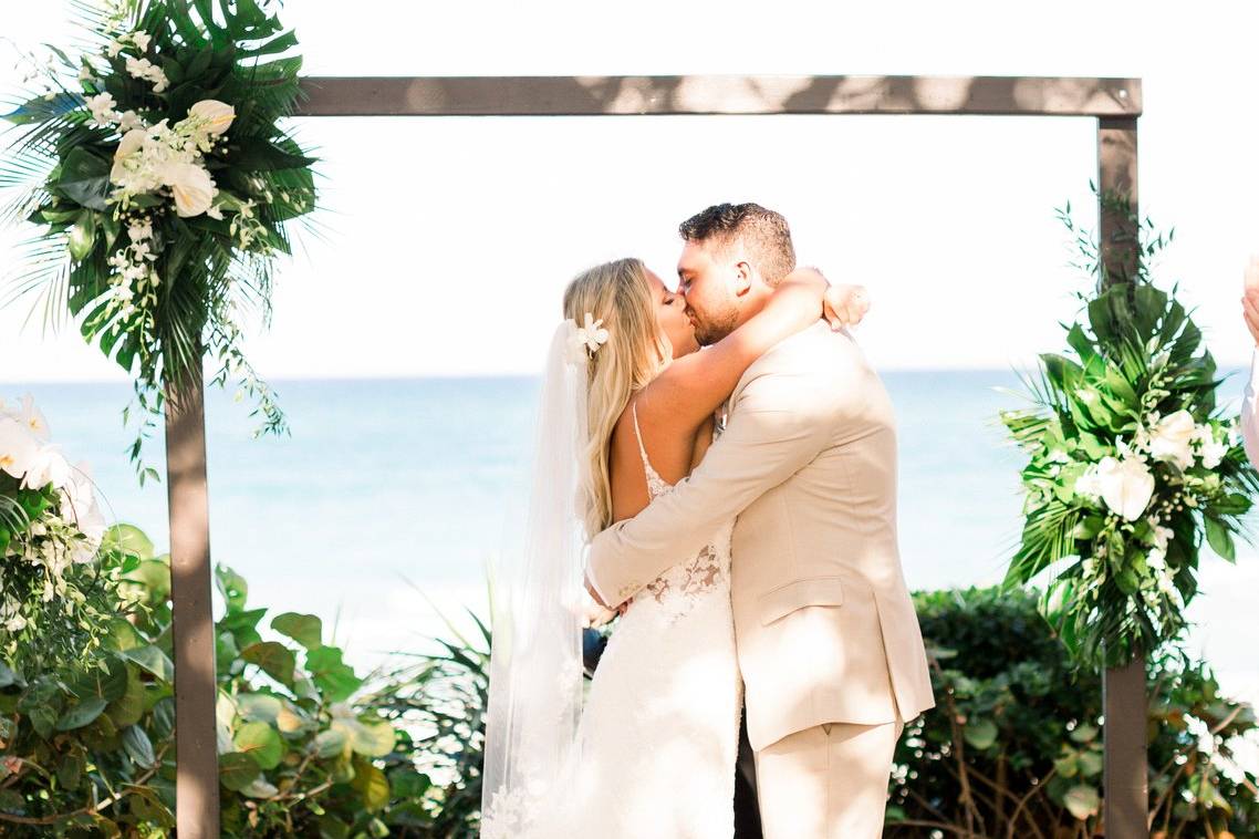 Jupiter Beach Resort & Spa - Hotel Weddings - Jupiter, FL - WeddingWire