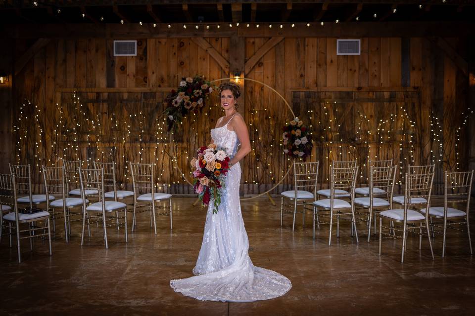 Cascade bouquet and ceremony