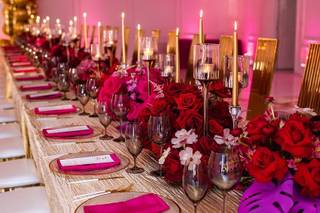 What's the Occasion Linens & Decor