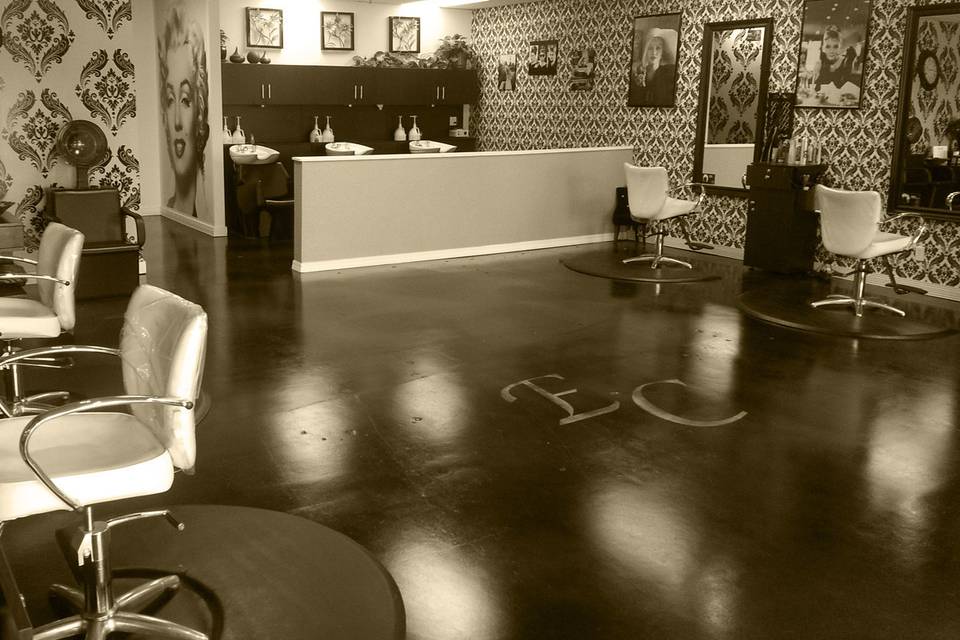 Eye Candy Salon & Blow Dry Bar